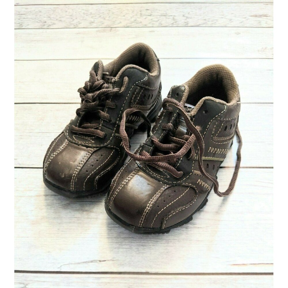 Sperry Leather Sneakers